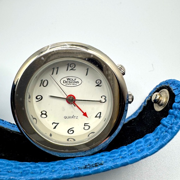 Wolf Design Travel Alarm Clock - Picture 1 of 7